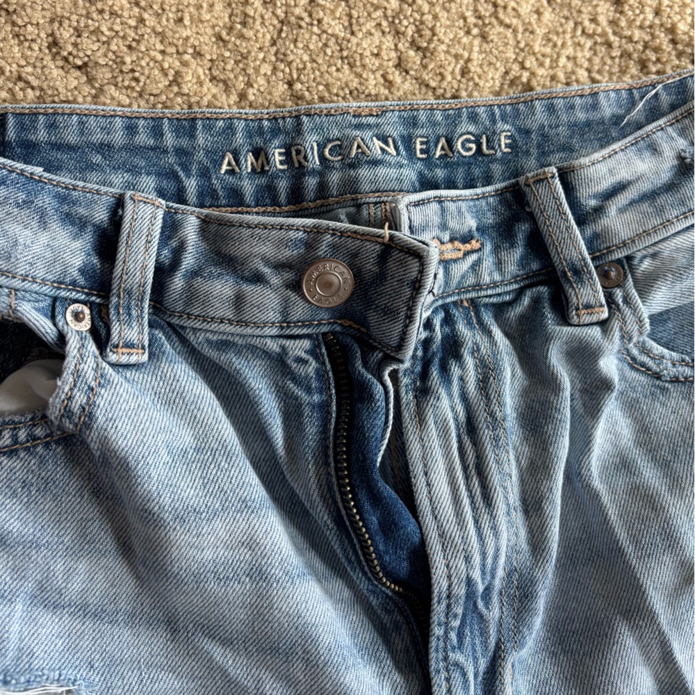 American Eagle Outfitters Blue Jeans with Distressed Details and Whiskering